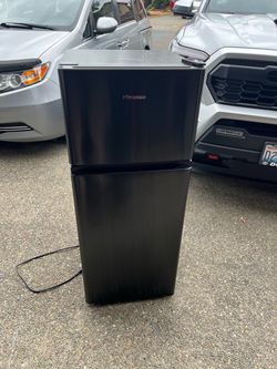 Mini fridge/freezer