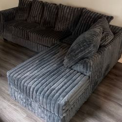 Only $50 Or Less Down 🛋️ Fluffy L RAF Sectional Sofas 