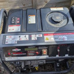Generator, Briggs& Stratton 6,250 Watts