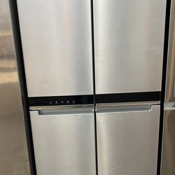 Refrigerator