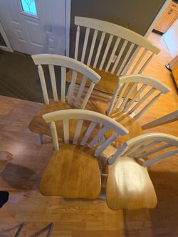 Dining Chairs + Matching Bench - Liberty Furniture Al Fresco – Rustic Farmhouse **(Chairs & Bench Only. One chair needs repair)**