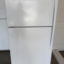Whirlpool Refrigerator 