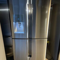 SAMSUNG 4 Door W/WARRANTY & FREE DELIVERY!