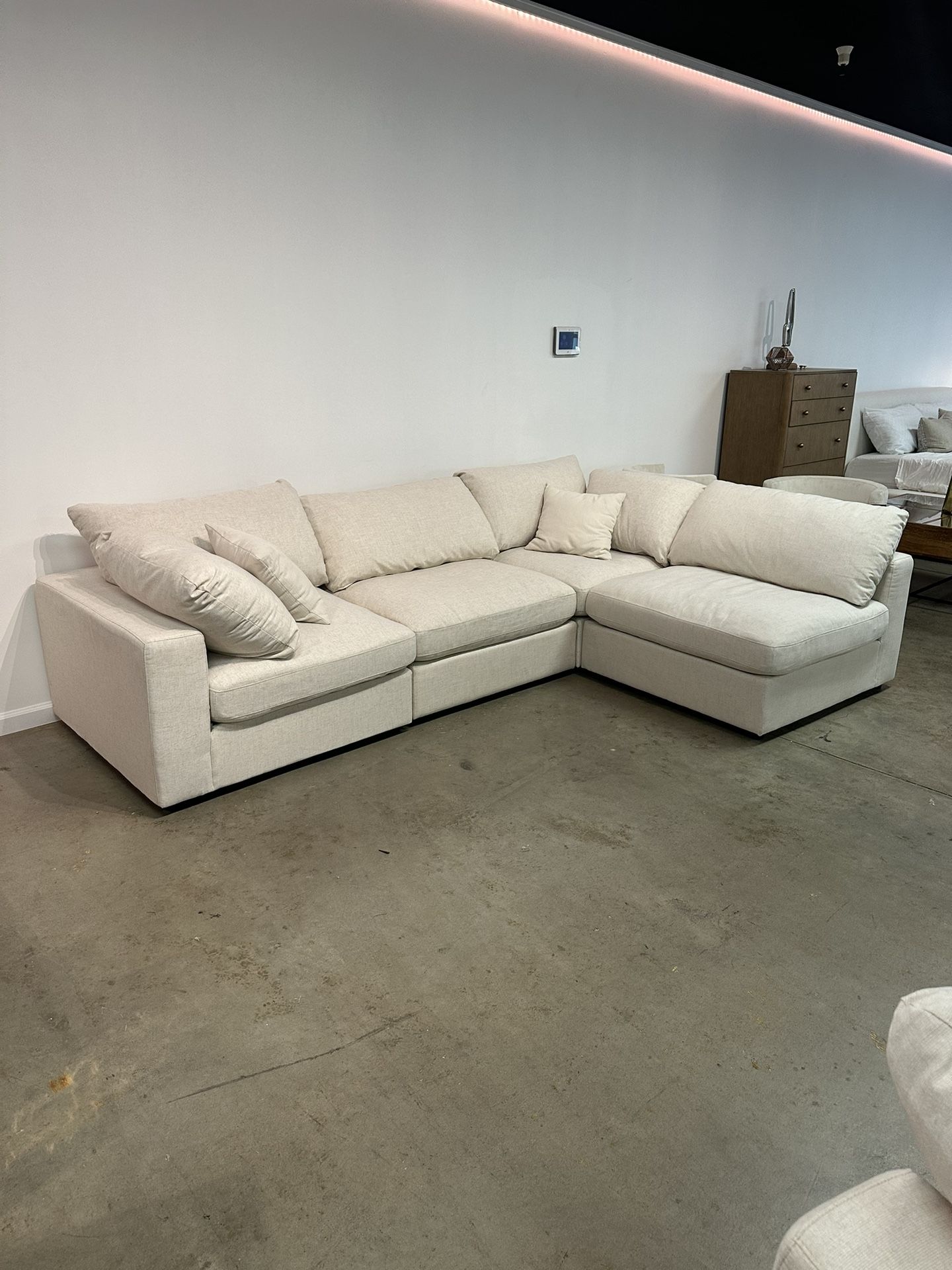 RH Style Cloud Modular Sofa Couch Chaise For Living Room — FREE Delivery