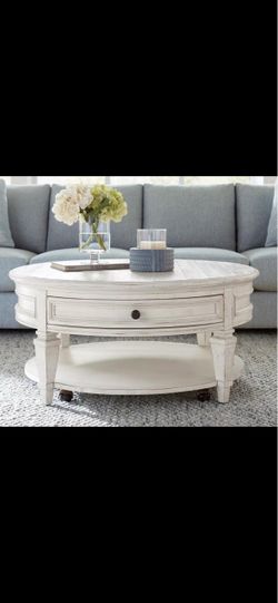 Magnussen Home Beckley Round Coffee Table – 40-Inch