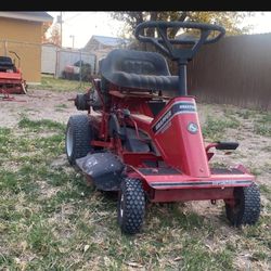 Snapper Riding Mower 