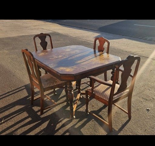 Antique Dining Room Set