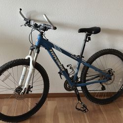 Novara Women’s Bike