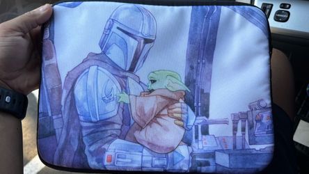 Mandalorian & Grogu Tablet Sleeve