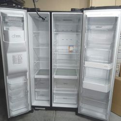 Black Stainless LG Side By Side Refrigerator 
