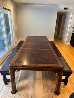DREXEL Chippendale Asian Influenced Mahogany Dining Table