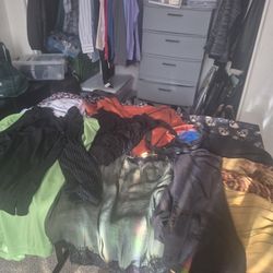 Bundle Clothing