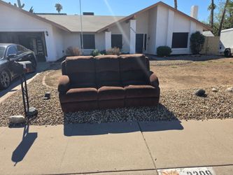Couch electric