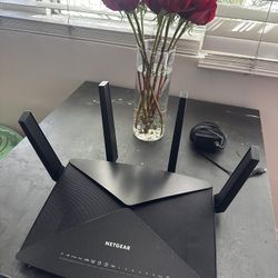 Netgear Nighthawk X10 AD7200 R9000 Smart WiFi Router
