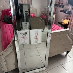 espejo grande tirne una raya