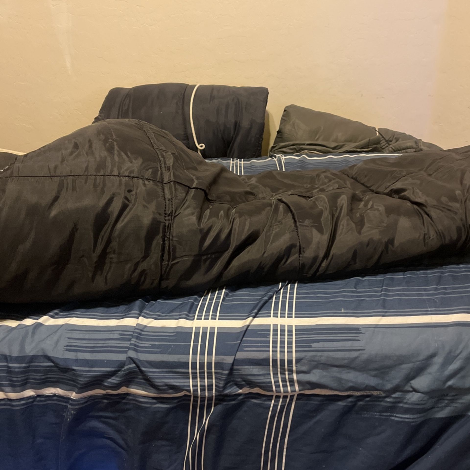 3 Sleeping Bags For $25