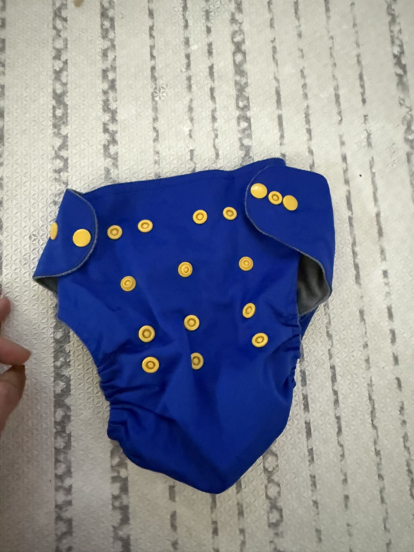 Cloth diapers