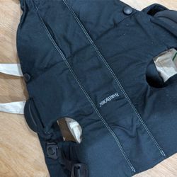 BabyBJORN CARRIER