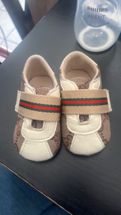 Girls baby shoes