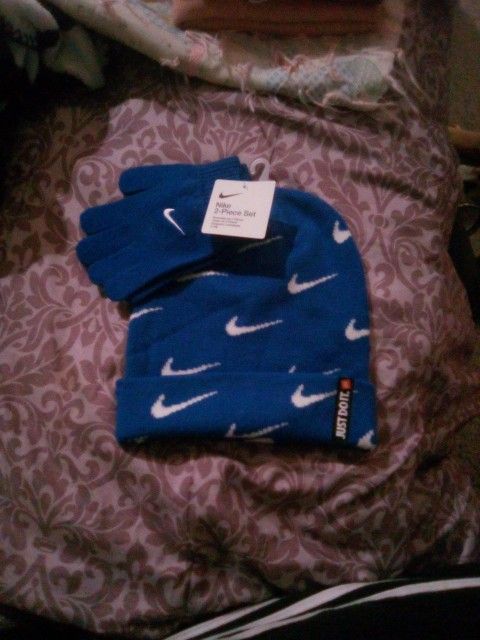 Nike Boys Winter Hat