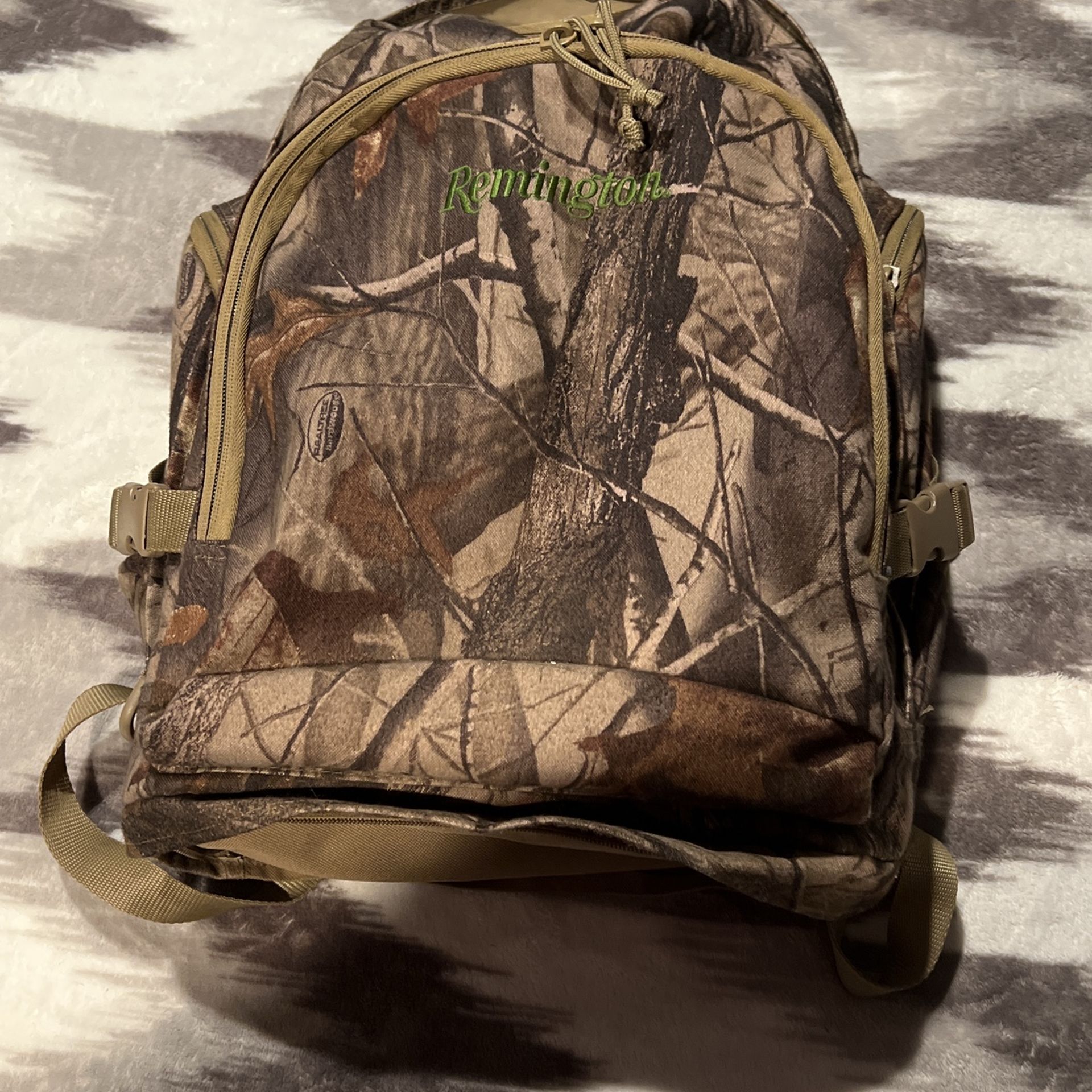 Remington 2 In 1 Backpack & Fanny Pack