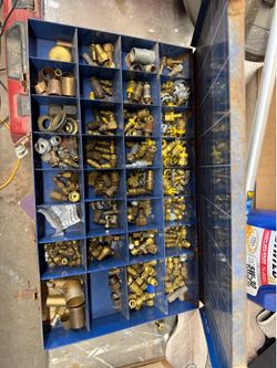 200+ brass fittings