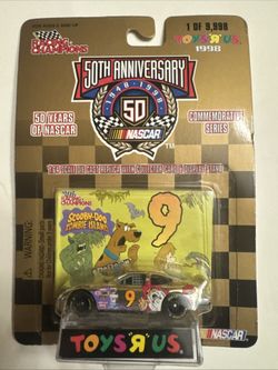 Racing Champions NASCAR Gold 50th Anniversary Scooby-Doo Zombie Island #9 rc33