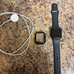 Apple Watch SE