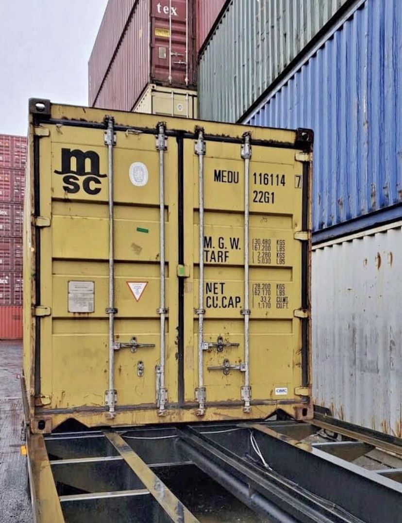 SHIPPING / STORAGE CONTAINERS W/ DELIVERY 20,40,40 HC .BUY/SELL. Financing & Lease Available!