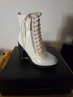 Woman's Boots