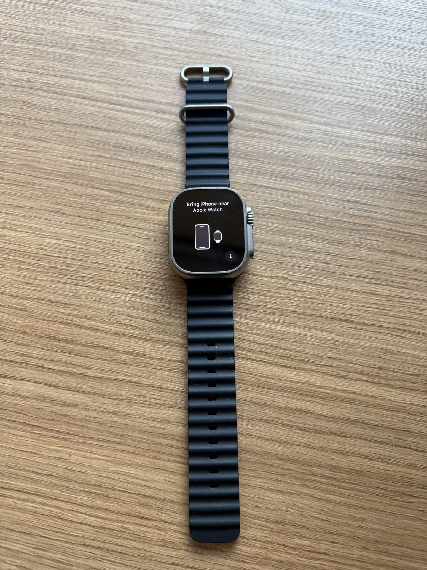 Apple Watch Ultra GPS + Cellular 49mm Titanium Case