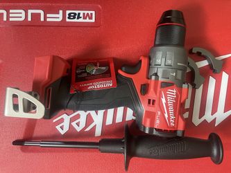 Milwaukee M18 FUEL 1/2 in. Brushless Cordless Hammer Drill/Driver
