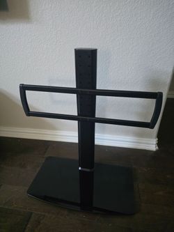 Universal TV mount