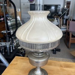 Antique Aladdin Kerosene Lamp