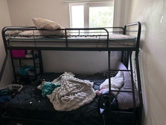 Bunk bed
