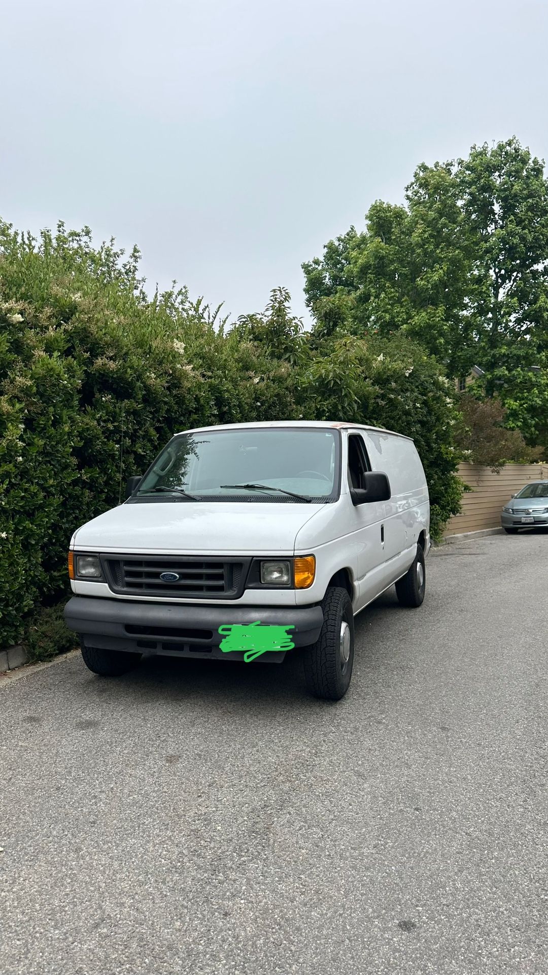 2004 Ford E-250