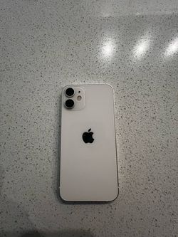 128G iphone 12 mini w/charger