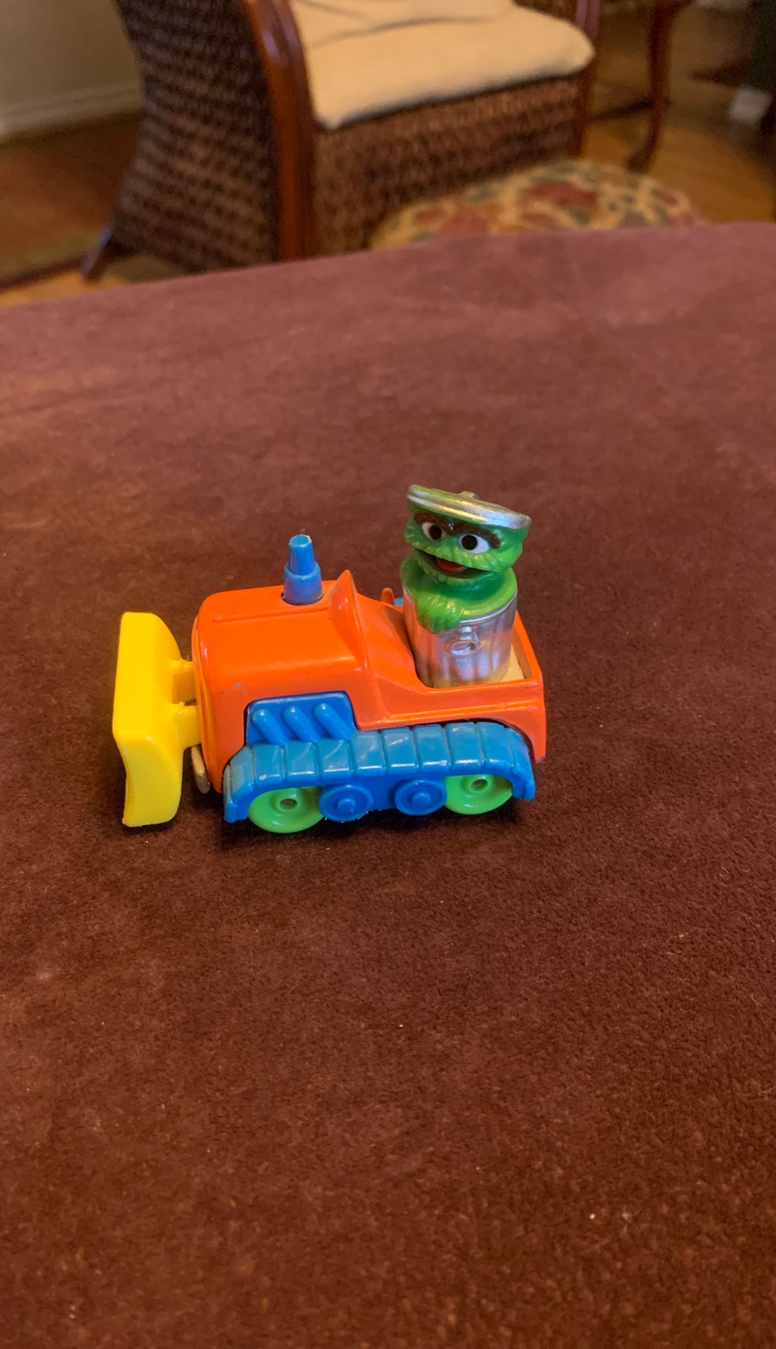 Vintage SESAME STREET MUPPETS OSCAR THE GROUCH DOZER DIECAST 1986 PLAYSKOOL