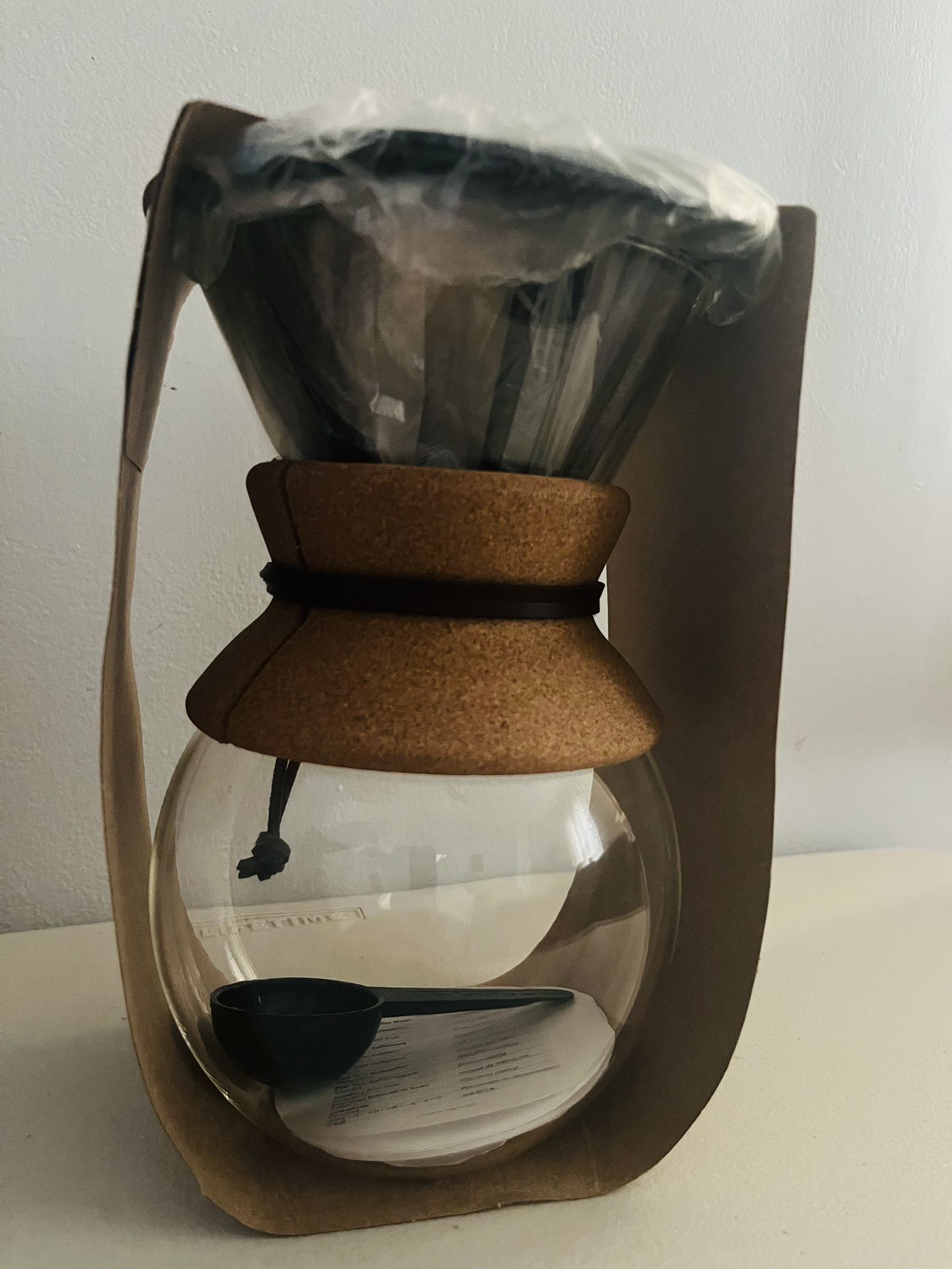 BODUM// POUR OVER COFFEE MAKER for Sale in Garden City P, NY - OfferUp