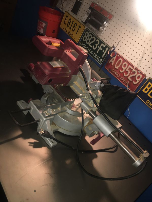 Chicago electric 12 inch compound miter saw for Sale in Aurora, OH