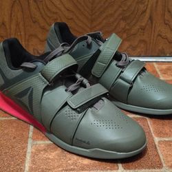 15 Mens Reebok Legacy Weightlifting Lifter  Athletic Shoes Army Green and Red Like New