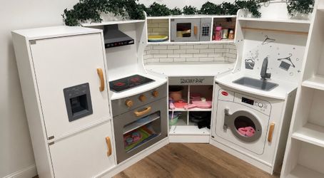 Play Kitchen