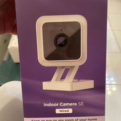 Roku Smart Home Indoor Camera SE Wi-Fi-Connected