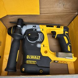 New Dewalt SDS Rotary Hammer (tool-only)