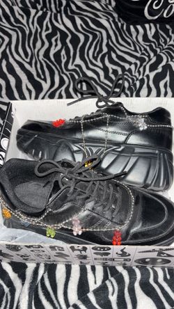 Koi shoes like new