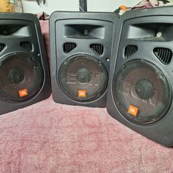 JBL EON G2 & Yamaha MX12/4 Mixer