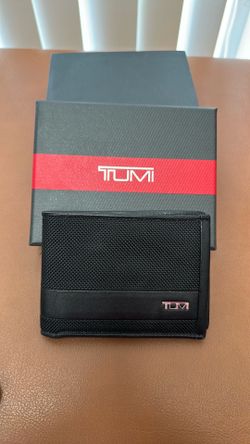 TUMI Men’s wallet. Original price $125.00