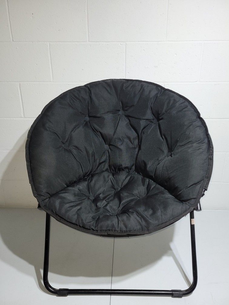 Black Folding Saucer Chair