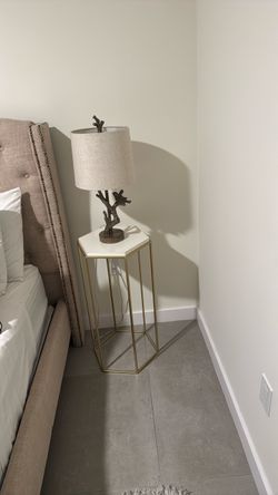 Bed lamps