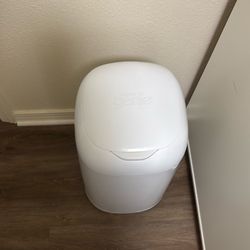 diaper genie trash can